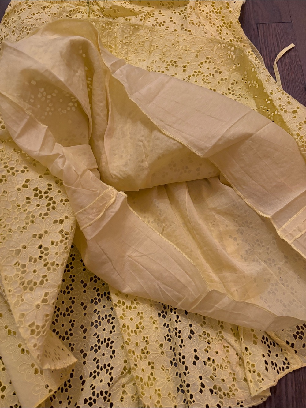 Nina Ricci Yellow Eyelet Midi Dress with Halter straps - Picture 7 of 12